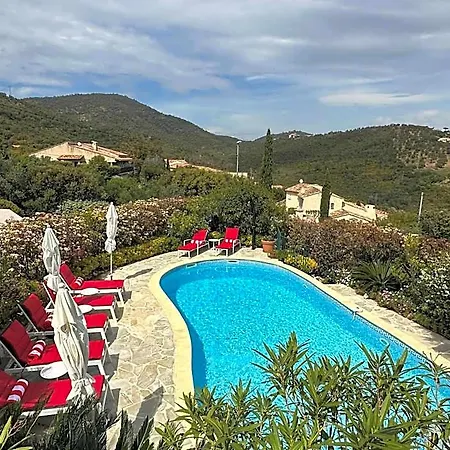 Szálloda Gorgeous Les Issambres With Swimming Pool 4*