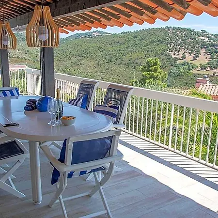 Gorgeous Les Issambres With Swimming Pool 4*