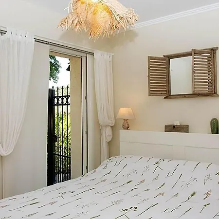 Gorgeous Les Issambres With Swimming Pool Hotel Roquebrune-sur Argens