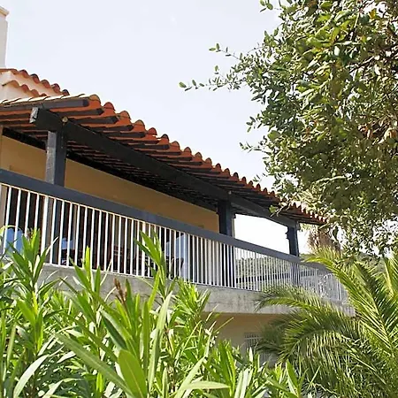 Gorgeous Les Issambres With Swimming Pool Szálloda
